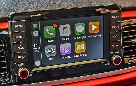 Apple CarPlay on Kia Rio, how to connect