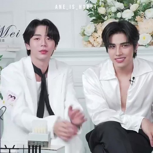 1 minute compliment from Up @uppoompat @poompps1 @JustUp_Artist @YYDS Entertainment Official #up #justup #poomphuripan #100sweet #toobtub #mayo #uppoom #uppoompat