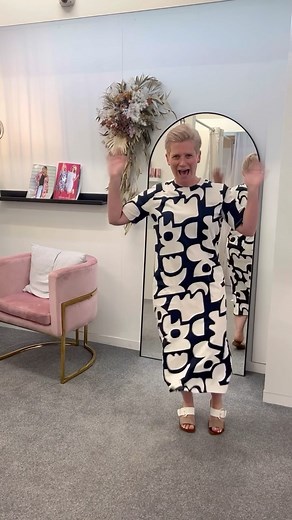 IT’S BACK!!! Get excited ladies 🤩 Last time, this amazing dress sold out in a flash, and we have a feeling it’s going to happen again. So set an alarm for 12pm tomorrow (Tuesday) because you won’t want to miss out! And guess what? The Elm Miro Tee Dress is now available in a stunning new 💚GREEN! It’s the perfect go-to dress for all your summer adventures. 😍 See you tomorrow at 12pm! 🛍️💃 | Preen