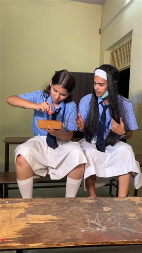 लड़की ने स्कूल से छुट्टी लेने के लिए गज़ब का दिमाग लगाया। | Creature Short Films