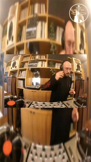 L'altitude on Instagram: "🎶 L’Altitude — Taste the Sound 🎶 Mixes: Wed & Sat 20–22 • Sun 12–14 Mix Schedule Wed & Sat — 20:00–22:00 Sun — 12:00–14:00 🎧 Mixcloud — full replays → mixcloud.com/radioaltitude 📡 Live stream → https://radio.laltitude.be/"