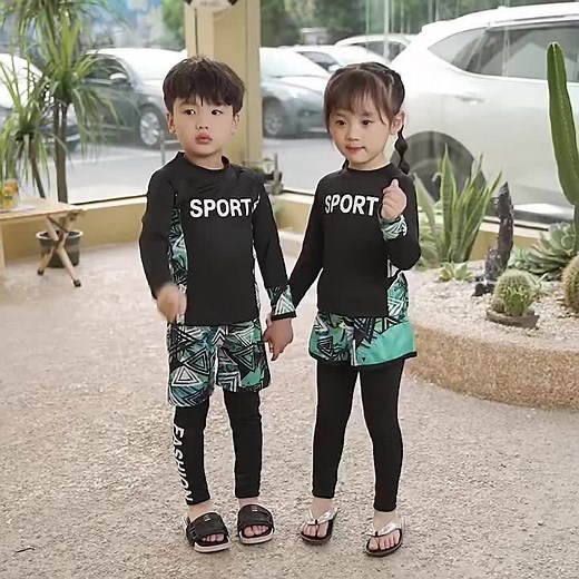 #ชุดว่ายน้ำเด็ก #ชุดว่ายน้ำเด็กผู้ชาย #ชุดว่ายน้ำเด็กผู้หญิง @babyswimsuitshop