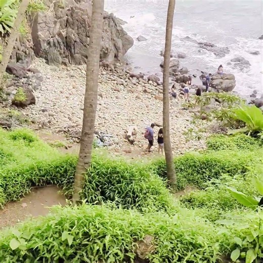 Not a Sand Beach? Goa Pebble Beach 🏖️ Unique beaches of SOUTH GOA