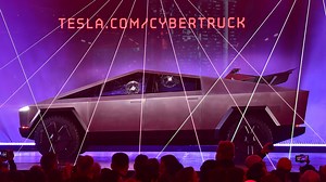 Tesla Truck Demo Goes Awry as Shatterproof Windows Shatter