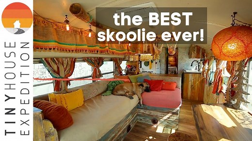 Family of 6 lives in a stunning bus tiny home 💖 the Backroads or Bust fam 🛣️ | Tiny House Expedition