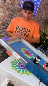 Switching up SWIPES like it's our job 😉🌀 Did our Master Printer pass this challenge or should we keep trying circle swipes ❌🫣 #screenprinter #screenprint #screenprinting #screenprintingaddicts #screenprintinglife | Rush Order Tees