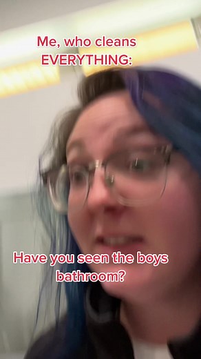 They blew up the toilet and shit in the trash #cpolife #poolcleaning #poollife #pooltok #flushthetoilets #marshmallowtime #bigmouth #fyp