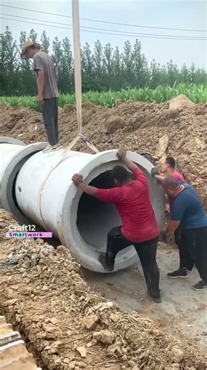 Installation of Heavy Municipal Drainage Pipes
