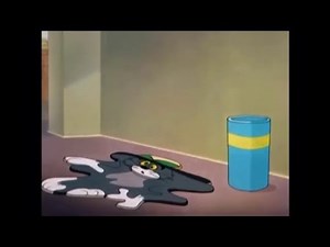Tom and Jerry: Tom flattened by lion