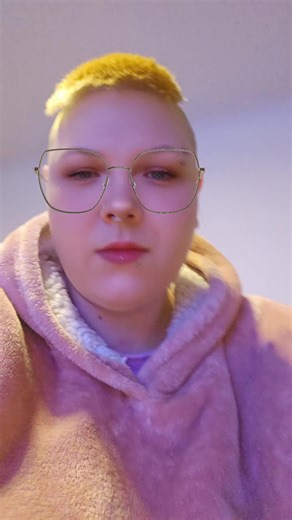 minimi lgbtq🏳️‍🌈 (@michellewiederhold)’s videos with Musik - KAYEF