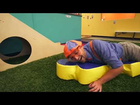 Blippi HUMPS a body pillow!!