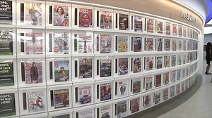 VIDEO: A sneak peek at the newly revamped Yishun library where you can borrow e-books even after opening hours. 📚 | CNA