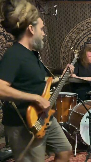 14 reactions | Go stream The Dark Side, you piece of garbage. | Island Asylum | Facebook