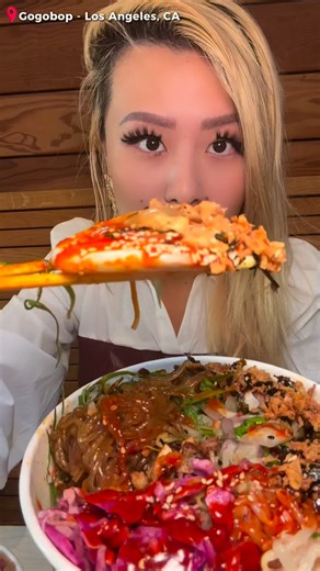 🥗🥩🌯🍟Raina Huang🍔🍗🍕🥙 on Instagram: "Korean Bowls - Chipotle Styled Restaurant @eatgogobop"