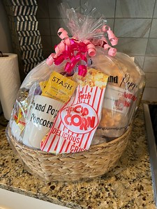 Popcorn Gift Baskets - Etsy Canada