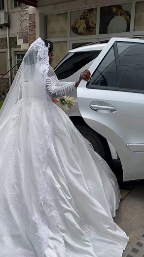 1K views · 2.8K reactions | Beautiful bride Bukky with the absolutely...