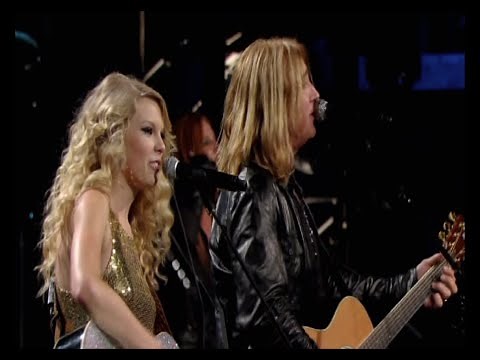 Taylor Swift & Def Leppard - Our Song - CMT Crossroads 2008