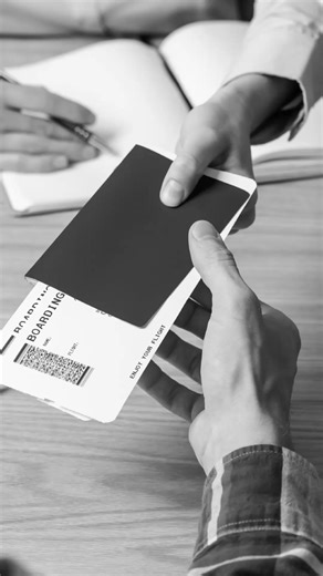 ✨ Tenerlo todo bajo control, incluso cuando no estás al mando.​ Con Mastercard Concierge, accede a asistencia personal las 24 horas del día.​ 📞 Ecuador: 1800-000-419 | Mastercard