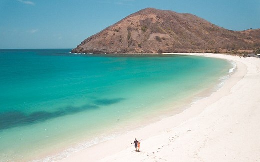 Mawun Beach Kuta Lombok: Complete Guide