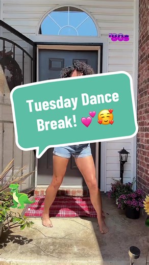 Dinosaur Dance Party from the 80s