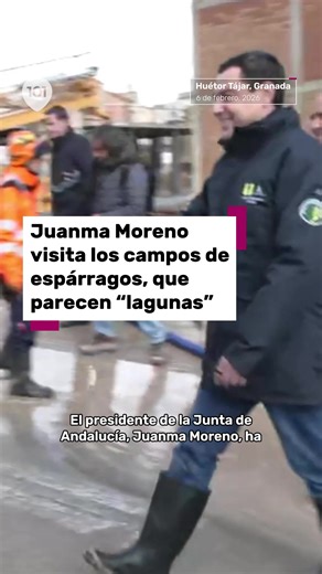Visita de Juanma Moreno a los campos de espárragos