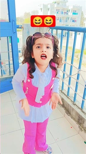 Are bhai kahe dekhne dega ki nhi .😆#shortvideo #shortsfeed #comedy