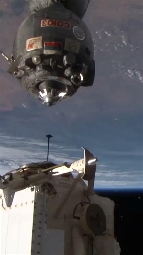 Soyuz Spacecraft Departing From The ISS 🛰️🤓☝️#shorts