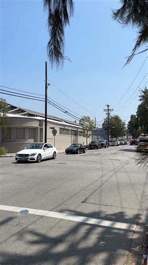10K views · 92 reactions | A Porsche 993 Turbo spotted in LA—one of the most iconic 911s ever made. With values soaring past $250,000, this air-cooled legend from the ’90s was the last of its kind before Porsche went fully water-cooled. Known for its twin-turbocharged flat-six and timeless design, the 993 Turbo blends analog driving with serious performance. #Porsche993Turbo #AirCooled911 #LAcarspotting #PorscheClassic #993Turbo #TurboTuesday #CarCultureLA #FlatSixFix | CarSpex | Facebook