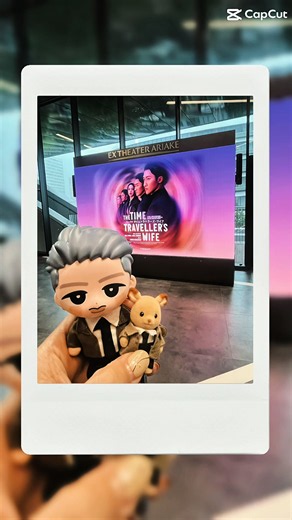 THE TIMETRAVELER’S WIFE in EX THEATER ARIAKE 友達が同行で当ててくれて 素敵すぎるひーの舞台を観れました😭💛 しかも肉眼でもはっきり見える良席ーーー😭💛💛💛 ほんとーーにありがとう@miki しょぼいわたしの双眼鏡でも それを通すと指の形までしっかり見えるレベルのお席で ほんとーーにかっこよすぎて 何度も失神しそうになりながらタオルを噛んで我慢しましたが(←笑) それでも何度も声が出たわ😇 とにかく全てが最高で😭😭😭 なんといっても2回の 👀💛💛💛👀 きゃーーーーーーー😭💛 思い出すといつでもにやけちゃう🤤💛 まさかの台風直撃の日で もう毎日のように台風情報を見てソワソワして とにかくずーーっと緊張してたけど、無事に舞台もテレ朝も行けて、ドラえもんにも会え(また別にまとめるw) 友達4人で同じ日に行けて幸せ倍増で！！ みんなのおかげでとにかくほんとーに幸せな日でした💛💛💛💛 スーパーお足元の悪い中に行きましたが💛愛を持って言葉を伝えながらハッピーに行きてるよ💛 ほんとーーにすてきな舞台をありが