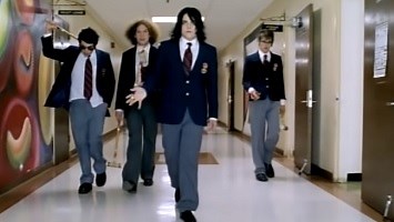 ＜歌詞和訳＞I’m Not Okay (I Promise) – My Chemical Romance　曲の解説と意味も | LyricList (りりっくりすと)