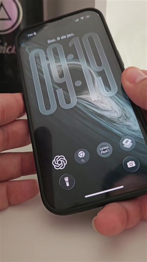 iPhone 16e: Teste de Carregamento Rápido