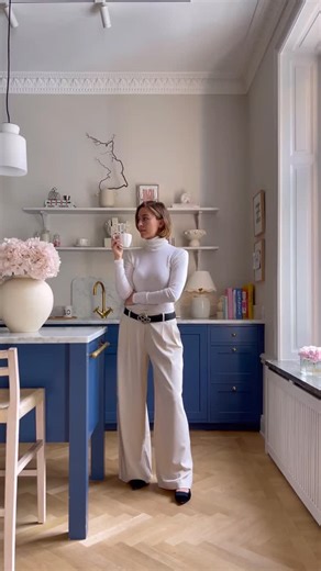 Kappahl on Instagram: "⁠A few key looks. A full autumn wardrobe. That’s the power of good pieces.⁠ ⁠ ⁠ ⁠ #kappahlgo #kappahl #kappahlwoman"