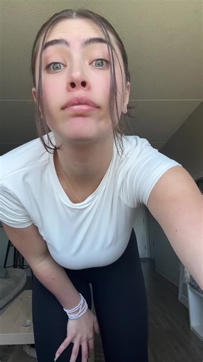 Colleen.333 (@colleen.333)’s videos with original sound - 🧪