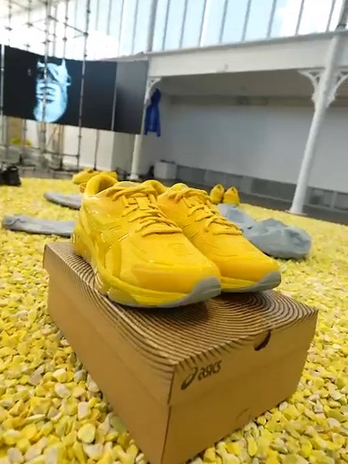 Unboxing ASICS x C.P. Company GEL-QUANTUM 360™ VIII | Paris Fashion Week