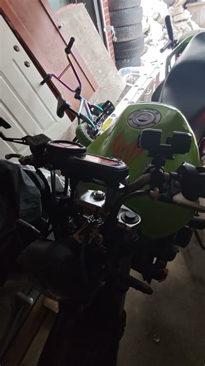 Yamaha FZ6 & Ninja 650 cold start.