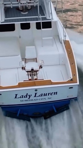 22K views · 466 reactions | Some boats age. The 31 Bertram becomes a...