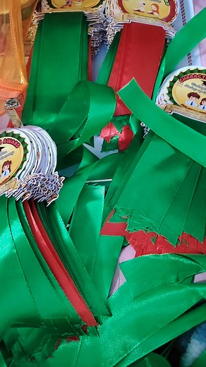 Kadlawon LIS encode, karon diri ta sa ribbons.Mag holiday pa diay? 🤔😂 #reelsvideoシ #reelsviralシfb #fypシ゚ #MovingUpCeremony #ribbons | Kata Rina