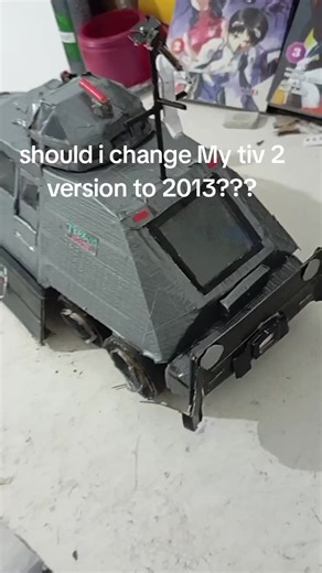 with hammer probes too! #fyp #foryou #car #tornado #interceptor The Tornado Intercept Vehicle 2 (TIV 2) is an armored, 6.5-ton, 6x6 vehicle designed by filmmaker Sean Casey and featured on Discovery Channel’s Storm Chasers. Built in 2008 to replace the original TIV, it is engineered to withstand direct hits from tornadoes, allowing a crew to capture IMAX-quality footage from inside or just outside the vortex. Wikipedia Wikipedia 4 Key Features and Specs of TIV 2: Construction: 1/8-inch steel ski