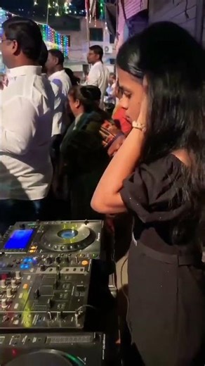 New Lady Operator In Sound Line 🥵 #dancemusic #dance #djremi #djdance