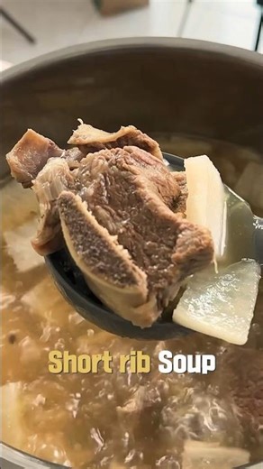 This is the PERFECT Short Rib Soup recipe 🍲