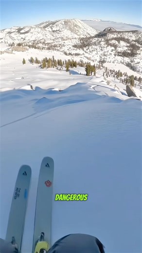 Would you dare to try this? He’s skiing down a snowy mountain with his friends #shorts #skiing #snow