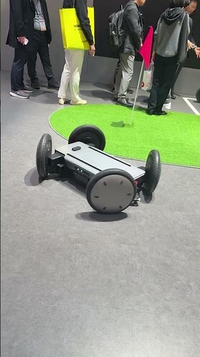 This Robot Car Can Move Its Wheels #shorts