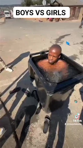 Which gender won 🏆? | Muscle Tower Gym