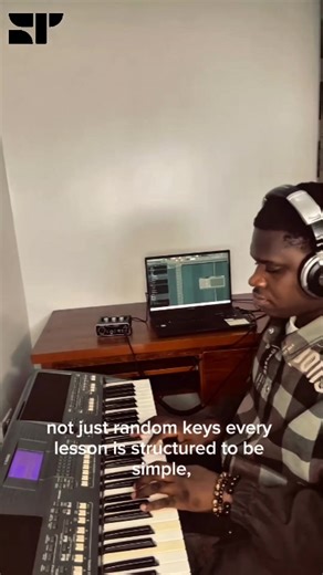 Join the Skilled Pianist Mentorship Program