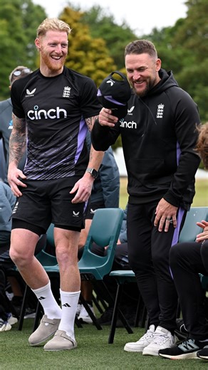 475K views · 4.2K reactions | Greeted by a hongi welcome, followed by a cup of tea with the oppo ☕️ So good seeing both teams together at the start of a big series ❤️ | England Cricket | Facebook