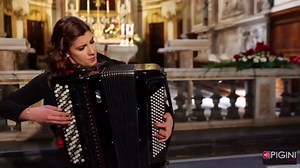 萨里亚·康薇替诺 手风琴演奏：J.S.巴赫《Ciaccona in D Min》