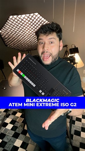 Áureo Souza on Instagram: "🚨 BLACKMAGIC ATEM Mini Extreme ISO G2 chegou! Mais profissional. Mais conectada. Mais completa. Mas… nada de 4K 😬 Se liga nas novidades que colocaram essa belezinha em outro nível: 👇 🎧 Áudio de verdade: 🎙 Entradas XLR com phantom power 🔊 Entrada MADI com até 32 canais digitais 🎧 Saída de fone P10 — sem adaptador, sem ruído 🎛 Painel físico turbinado: 🎚 Knobs de áudio dedicados direto no painel 🎛 Fader (T-bar) pra transições manuais 🎯 6 botões AUX físicos pra 