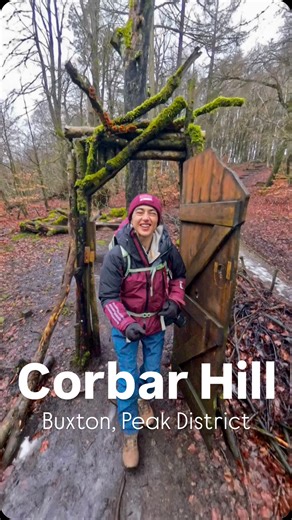 Zoe • Hiking Adventure Outdoors on Instagram: "Beginner friendly circular walk in the Peak District National Park: 📌 Buxton Corbar Woods and Hill walk. 🗺️ Distances: 2 miles out and back. ⏰ Time: Under 1h 🐕 Dog friendly: Less so due to the style. Some sheep about. The woods are fine though if you just want to wander through there. 🥪 Amenities: None along the walk itself, but tonnes of options in Buxton. 🚂 London Euston to Buxton. Journey time 3h. 🚂 Manchester Piccadilly to Buxton. journey