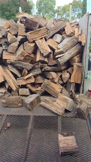 Time to Unload and Stack a load of stringy bark firewood! #kgslasher #firewood #firewoodprocessing