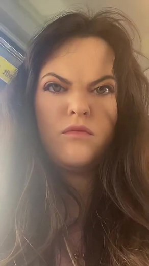 😠😠😠 #ireland #irish #busdriver #alwaysangry #foryoupage